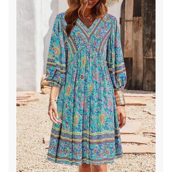 BTFBM Womens Bohemian V-Neck 3/4 Sleeve Mini Dress Green Floral Size S NWOT - Picture 3 of 8